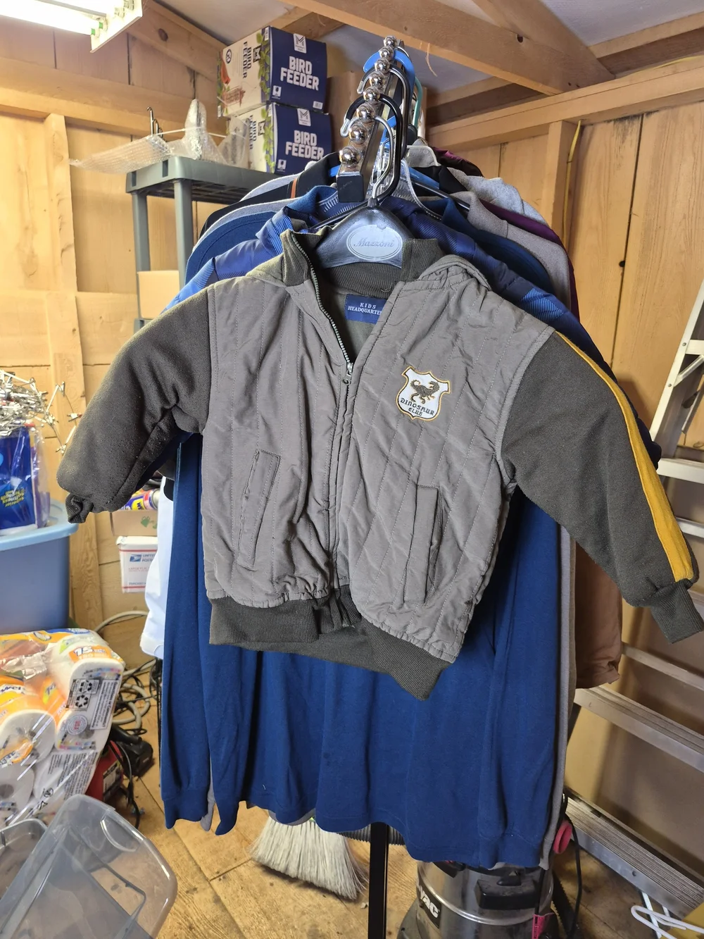Kids Gray & Dark Green Hooded Jacket with Yellow Stripe Bin 40